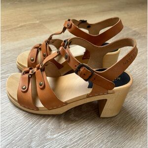 Swedish Has Beens. Excellent condition! Size 7